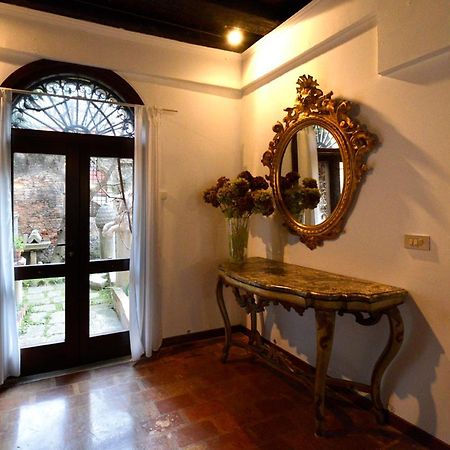 Appartamento Garden Ca' Rezzonico البندقية المظهر الخارجي الصورة