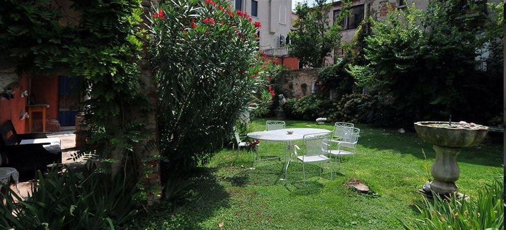 Appartamento Garden Ca' Rezzonico البندقية المظهر الخارجي الصورة