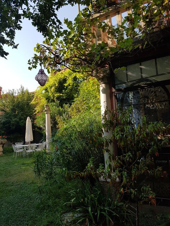 Appartamento Garden Ca' Rezzonico البندقية المظهر الخارجي الصورة