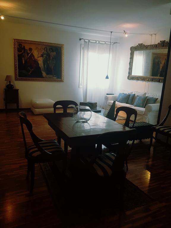 Appartamento Garden Ca' Rezzonico البندقية الغرفة الصورة